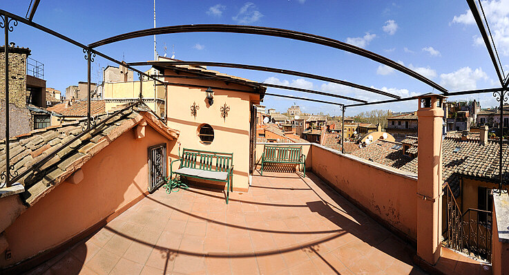 Rome apartments with panoramic terraces and views