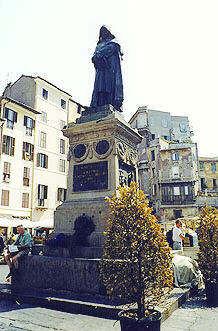 Rome Giordano Bruno statue in Piazza Campo de' Fiori